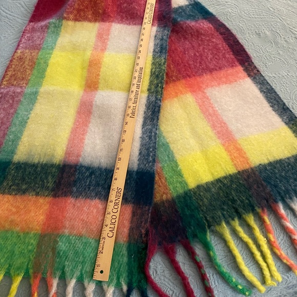 Renee NYC Multi Color Super Soft Skarf - Picture 5 of 9